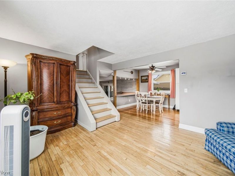 7416 Larkspur Drive, Mentor on the Lake, OH 44060 Photo 8