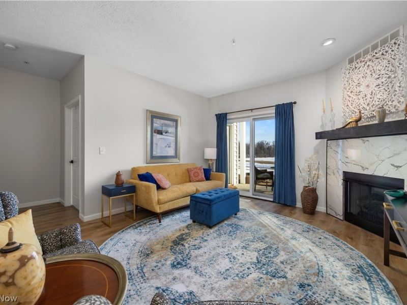 5547 Beavercrest Drive, Unit 107, Lorain, OH 44053 Photo 15