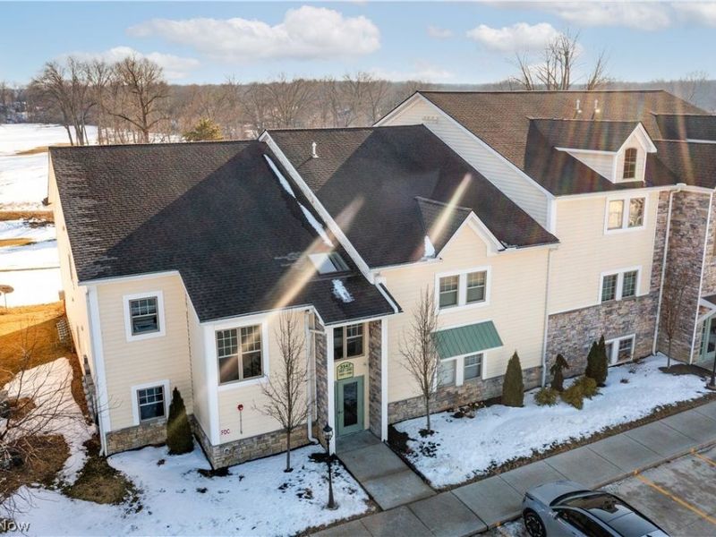 5547 Beavercrest Drive, Unit 107, Lorain, OH 44053 Photo 35