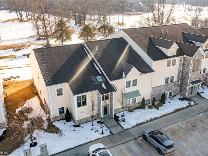 5547 Beavercrest Drive, Unit 107, Lorain, OH 44053 Photo 36