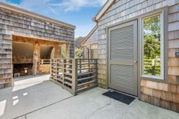 4424 Sea Forest Drive photo 4