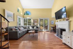 4424 Sea Forest Drive photo 4