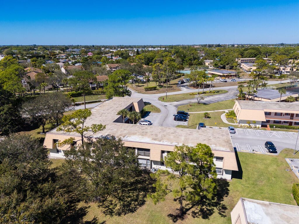4720 Oak Terrace Drive, Greenacres, FL 33463 Photo