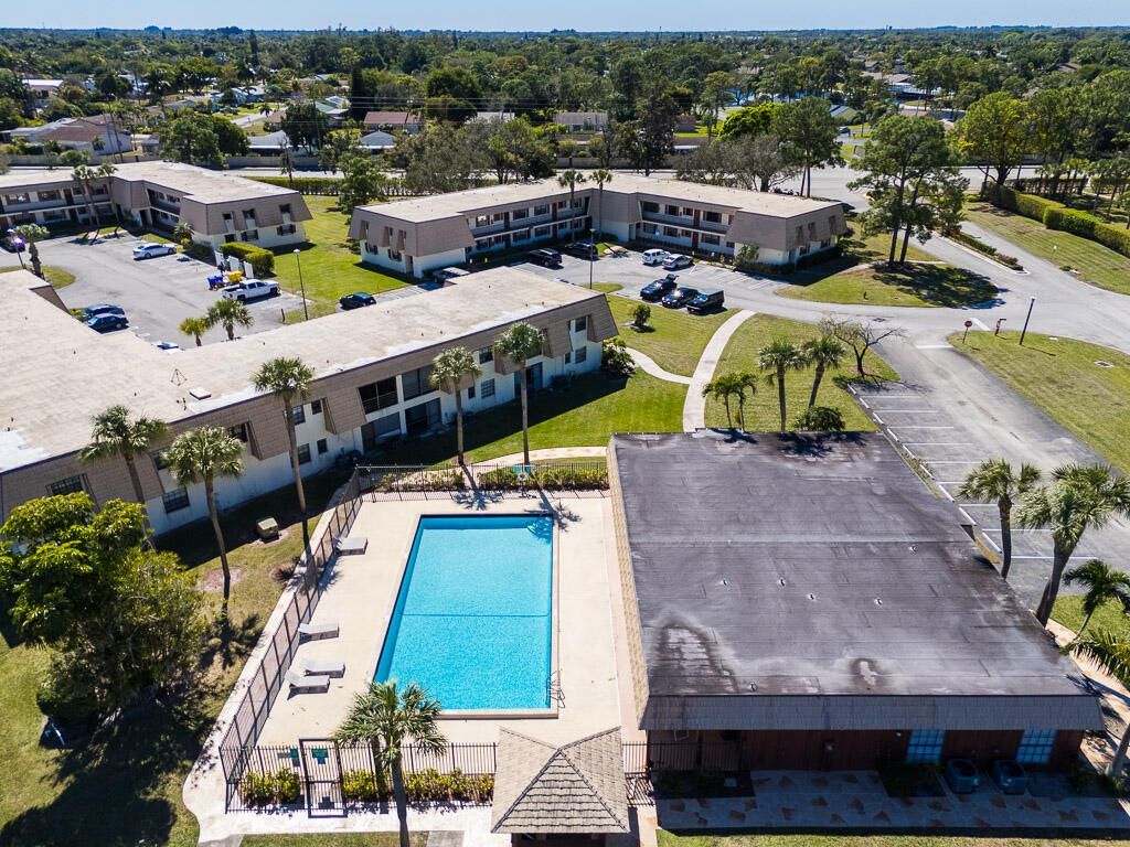 4720 Oak Terrace Drive, Greenacres, FL 33463 Photo