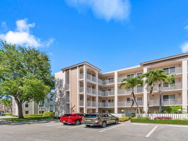 14112 Huntington Pointe Drive, Unit 210, Delray Beach, FL 33484