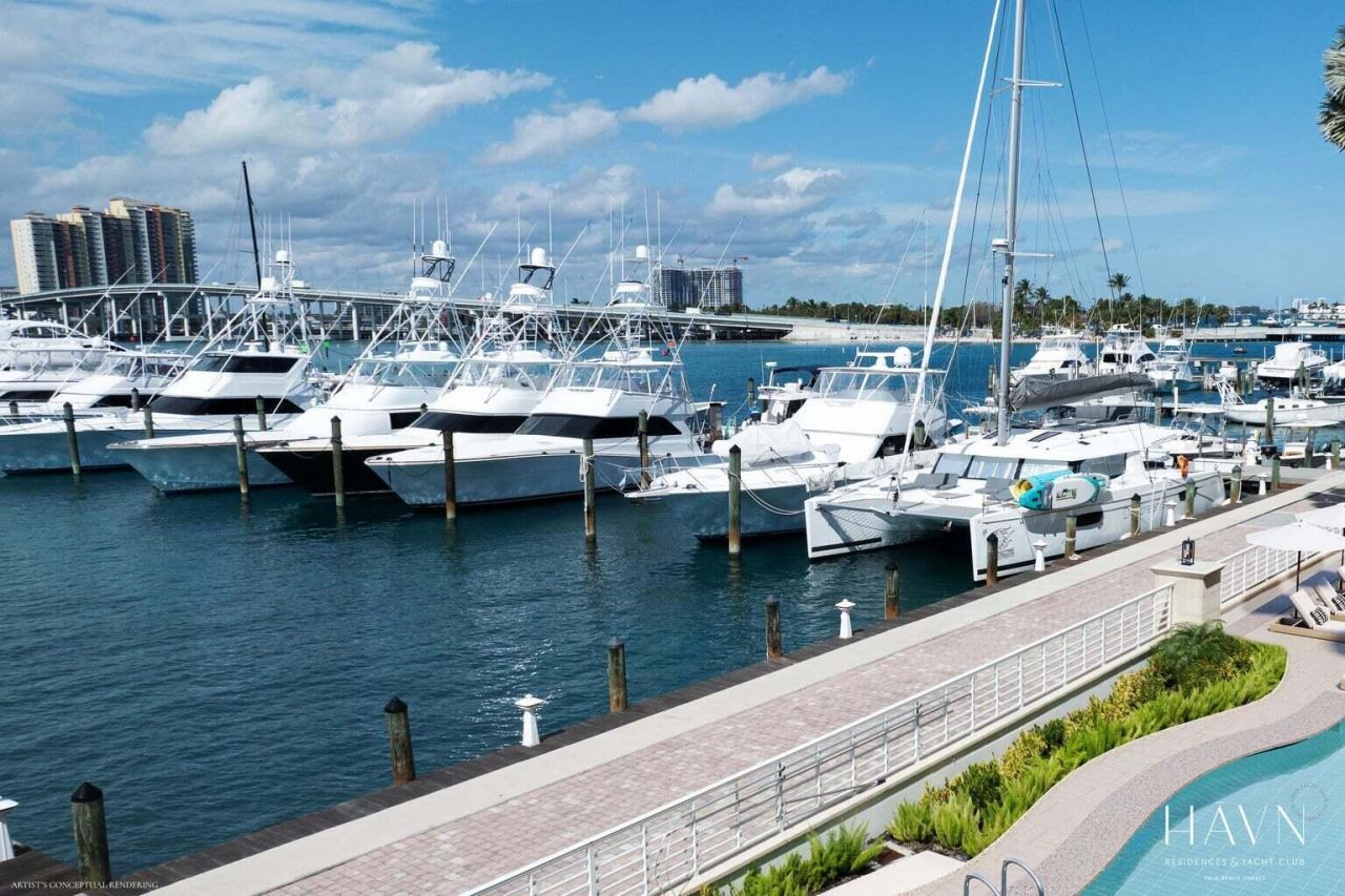 184 Lake Drive, Unit 3-301, Palm Beach Shores, FL 33404 Photo