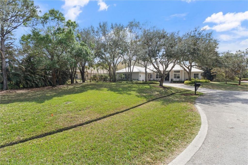 3306 SW Bicopa Place, Palm City, FL 34990 Photo