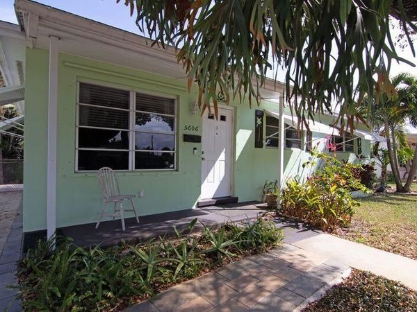 5606 Hobart Avenue, West Palm Beach, FL 33405