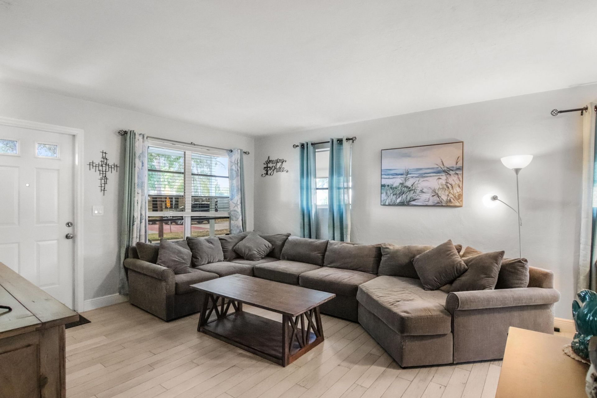 5606 Hobart Avenue, West Palm Beach, FL 33405 Photo