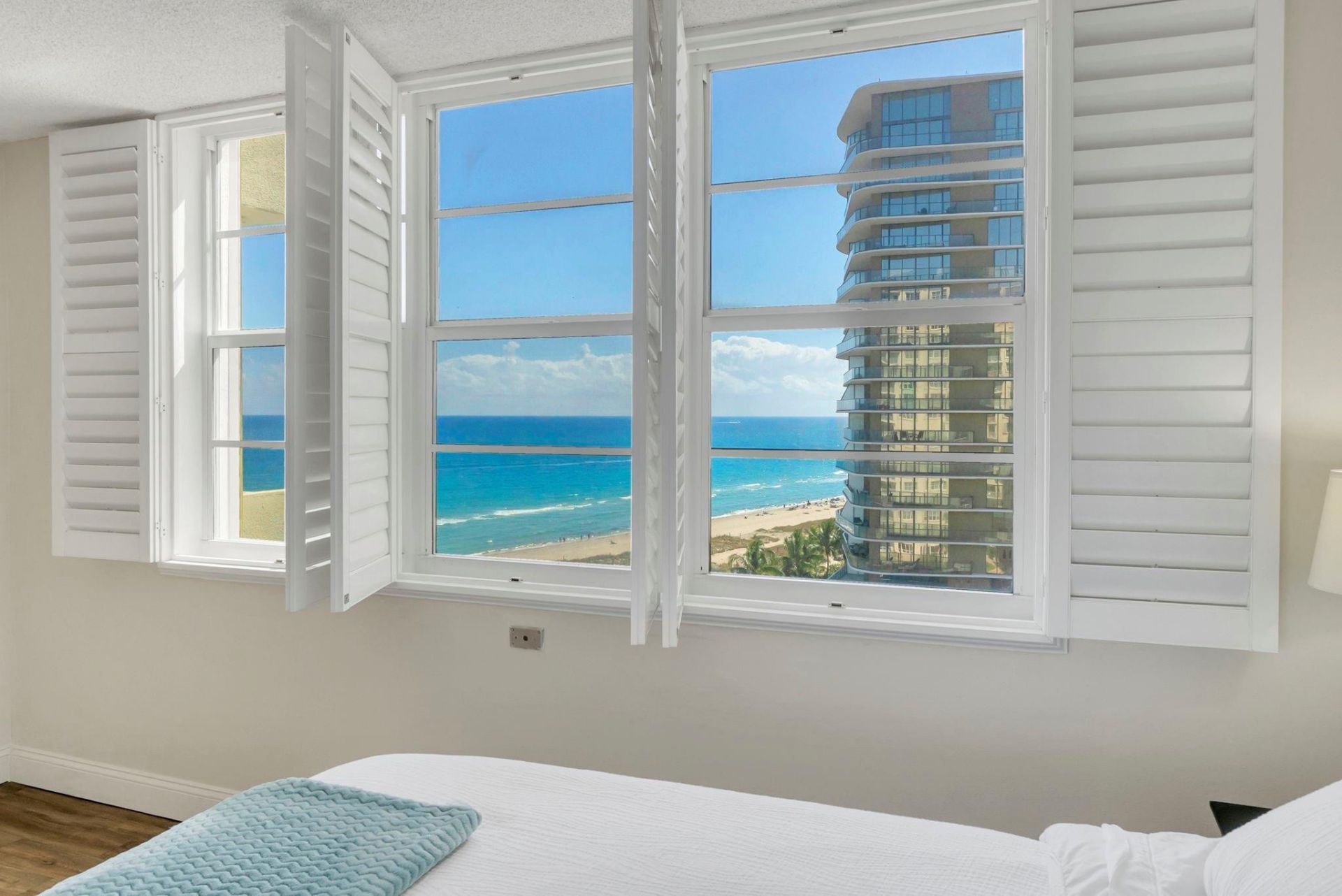 750 N Ocean Boulevard, Unit 1105, Pompano Beach, FL 33062 Photo