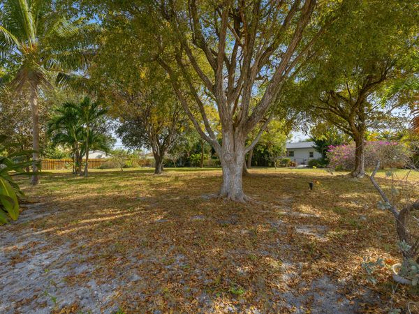 426 N 5th Street, Lantana, FL 33462