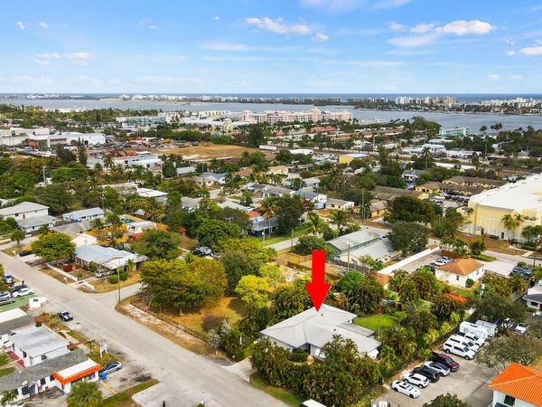 426 N 5 Street, Lantana, FL 33462