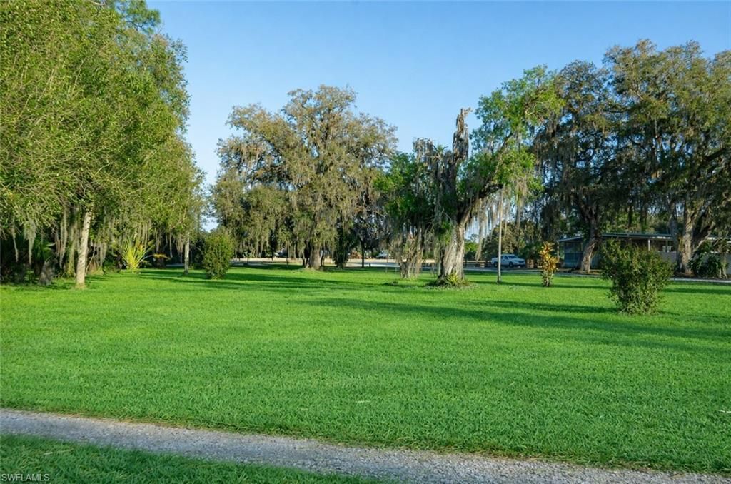 2014 Fort Denaud Rd, Labelle, FL 33935 Photo