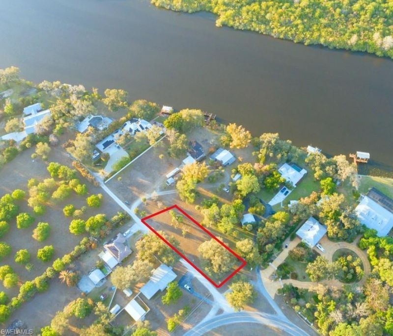 2014 Fort Denaud Rd, Labelle, FL 33935 Photo