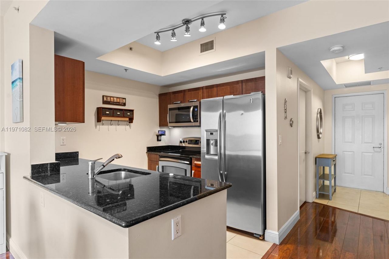 7275 SW 90th Way, Unit 404, Miami, FL 33156 Photo