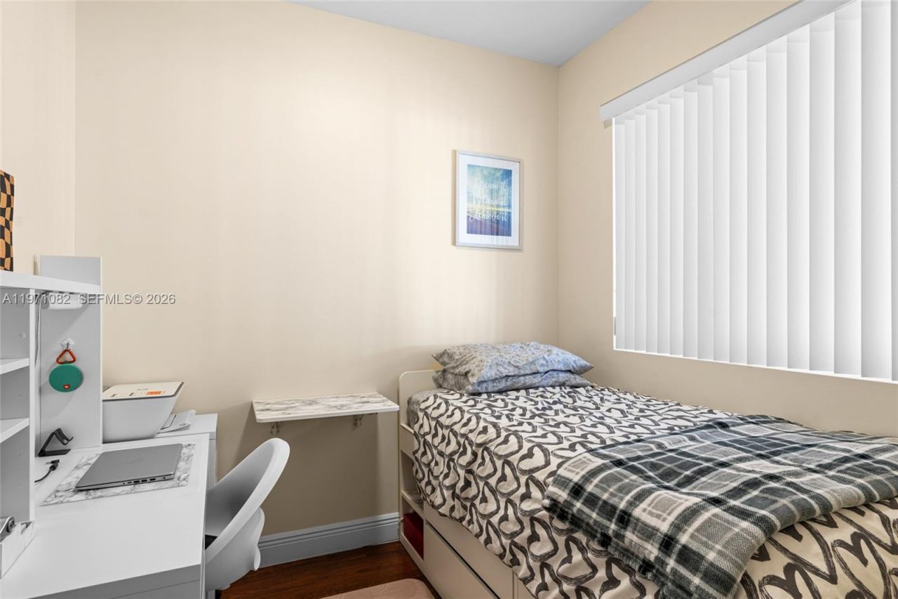 7275 SW 90th Way, Unit 404, Miami, FL 33156 Photo