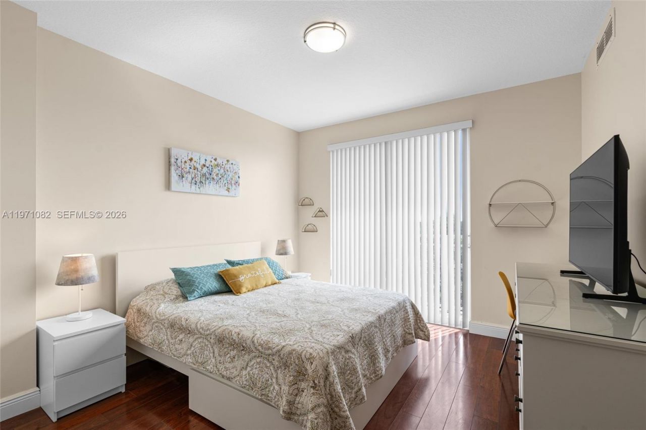 7275 SW 90th Way, Unit 404, Miami, FL 33156 Photo