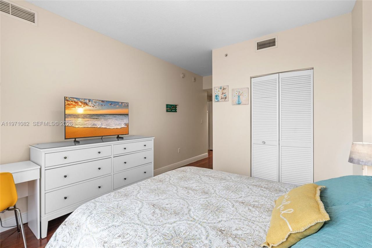 7275 SW 90th Way, Unit 404, Miami, FL 33156 Photo