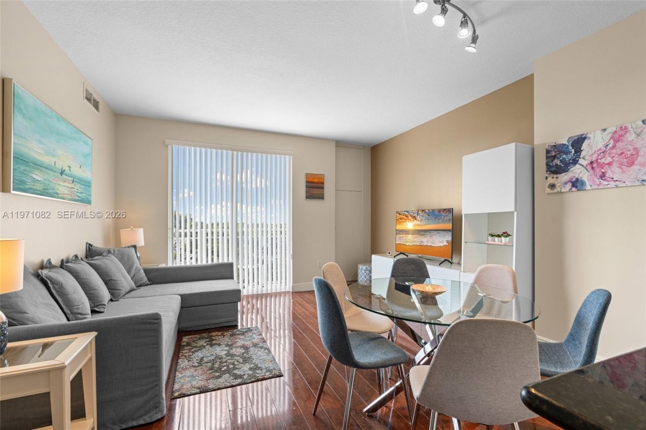 7275 SW 90th Way, Unit 404, Miami, FL 33156 Photo