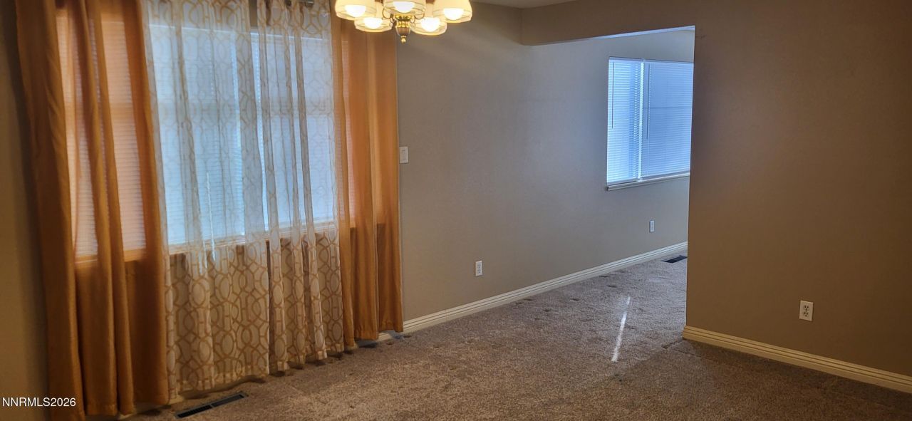 601 Tuscarora Way, Carson City, NV 89701 Photo