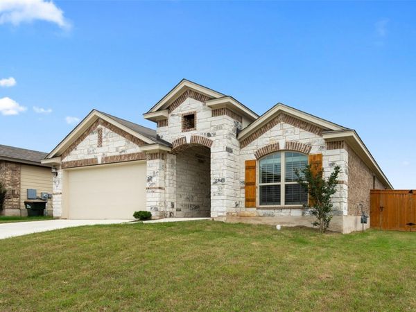 108 Sage Meadows DR, San Marcos, TX 78666