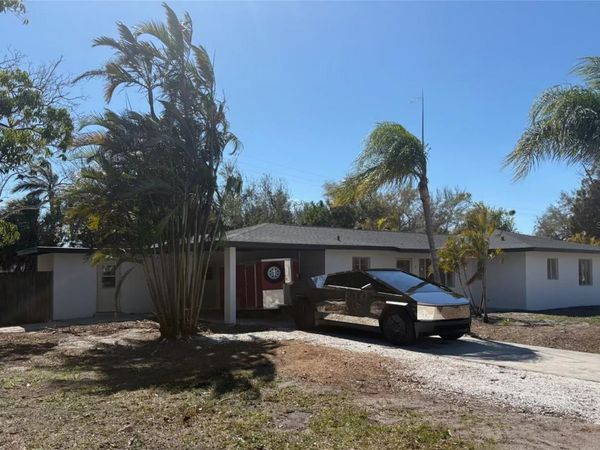 1944 JASMINE DRIVE, SARASOTA, FL 34239