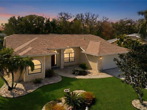 4608 VINTAGE DRIVE, SARASOTA, FL 34243