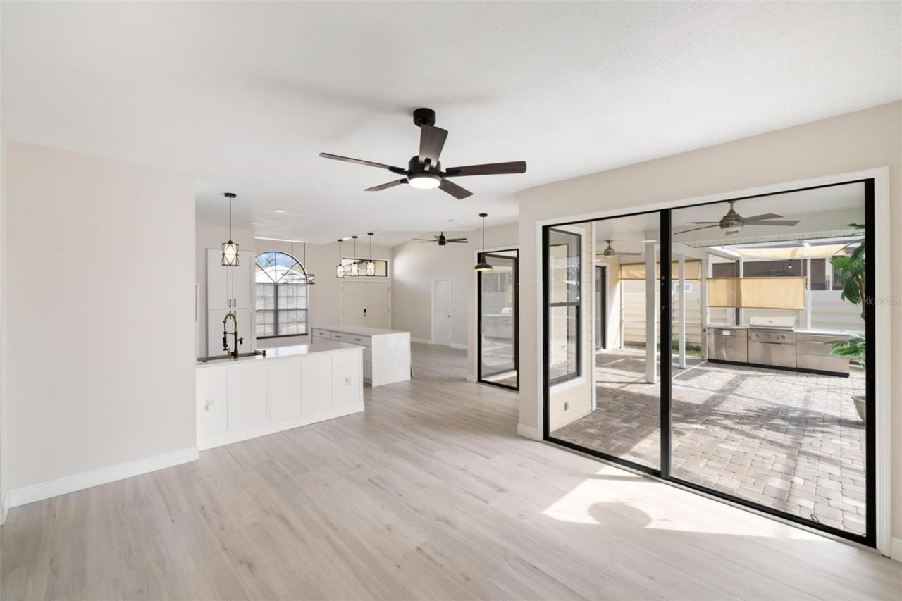 4608 Vintage Drive, Sarasota, FL 34243 Photo