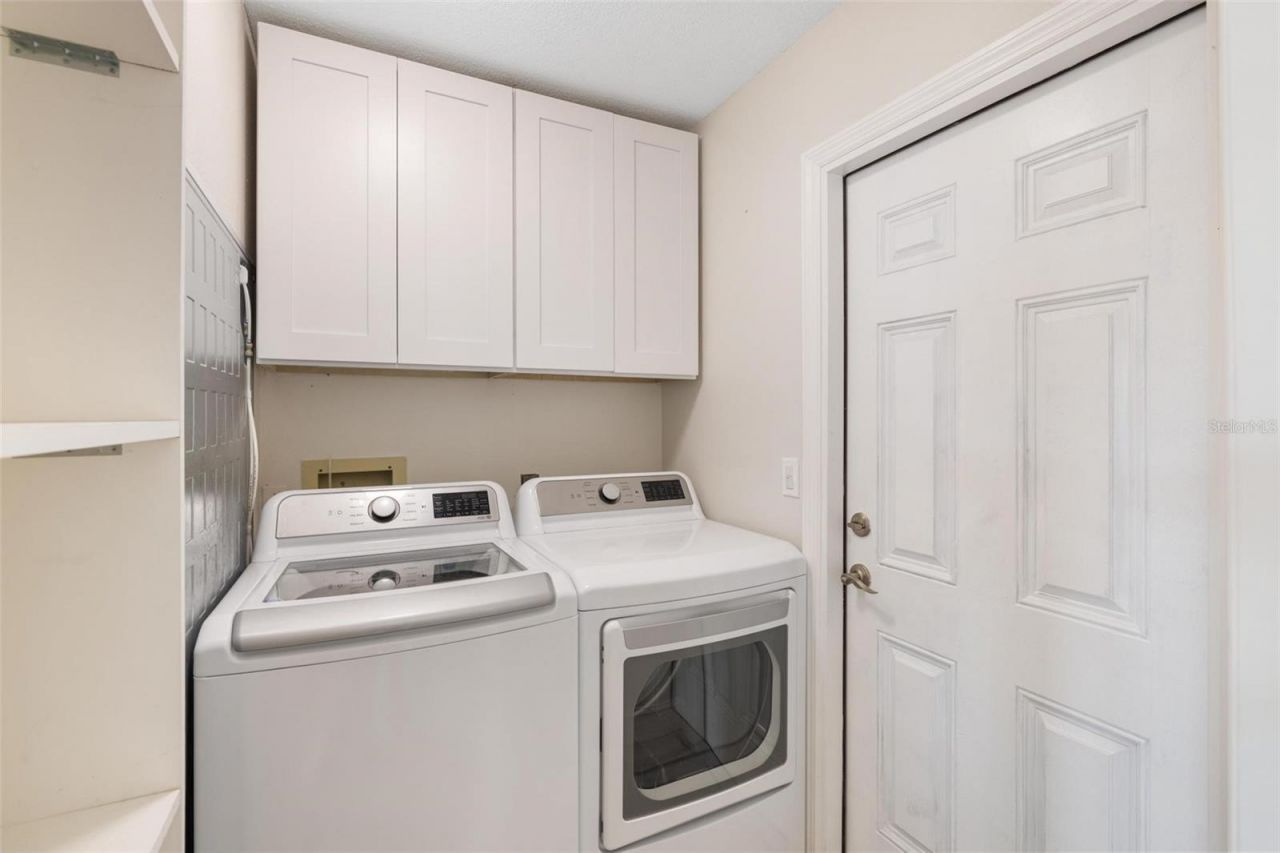 4608 Vintage Drive, Sarasota, FL 34243 Photo