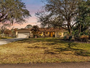 64 PINE FOREST DRIVE, HAINES CITY, FL 33844