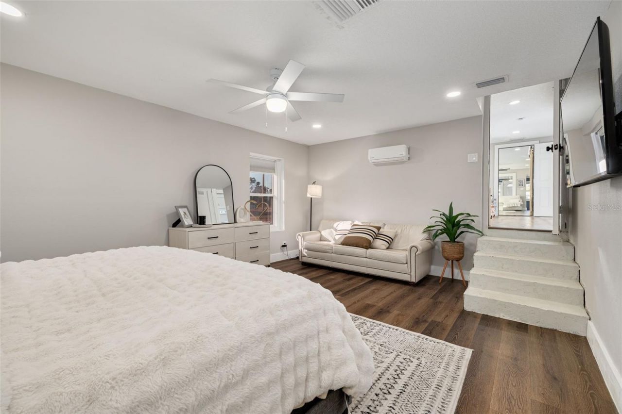 3662 5th Avenue S, Saint Petersburg, FL 33711 Photo