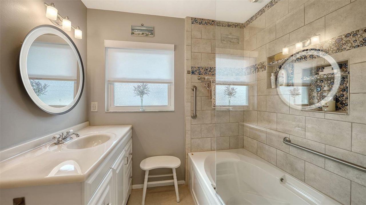 4777 Ringwood Meadow, Sarasota, FL 34235 Photo