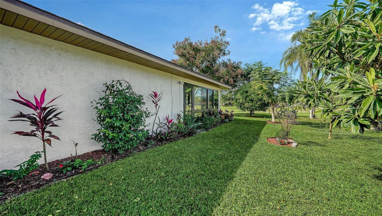 4777 Ringwood Meadow, Sarasota, FL 34235 Photo