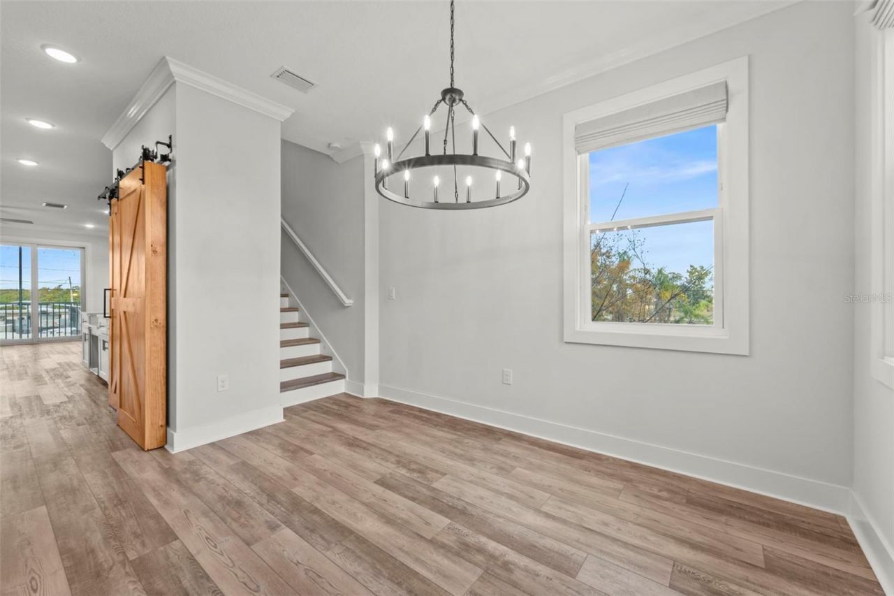 1299 Savona Drive Ne, Saint Petersburg, FL 33702 Photo