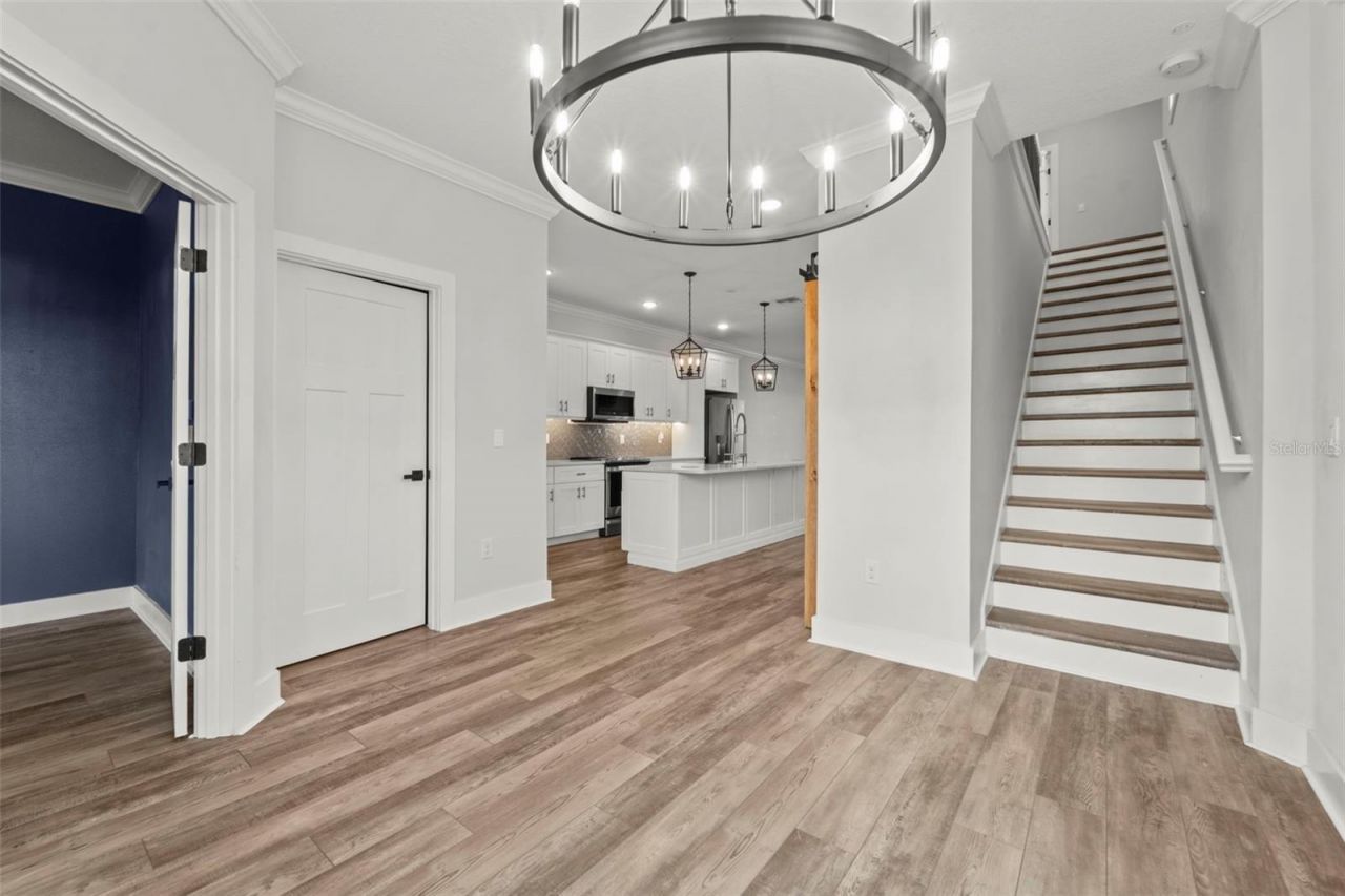 1299 Savona Drive Ne, Saint Petersburg, FL 33702 Photo