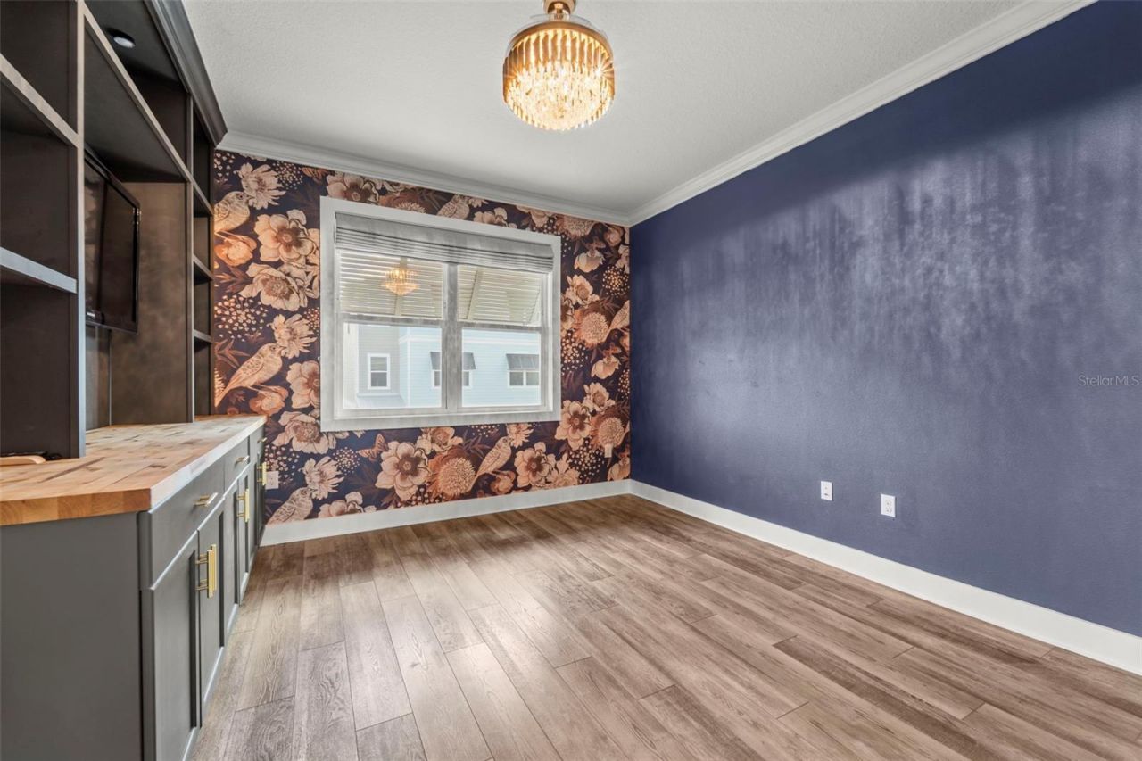 1299 Savona Drive Ne, Saint Petersburg, FL 33702 Photo