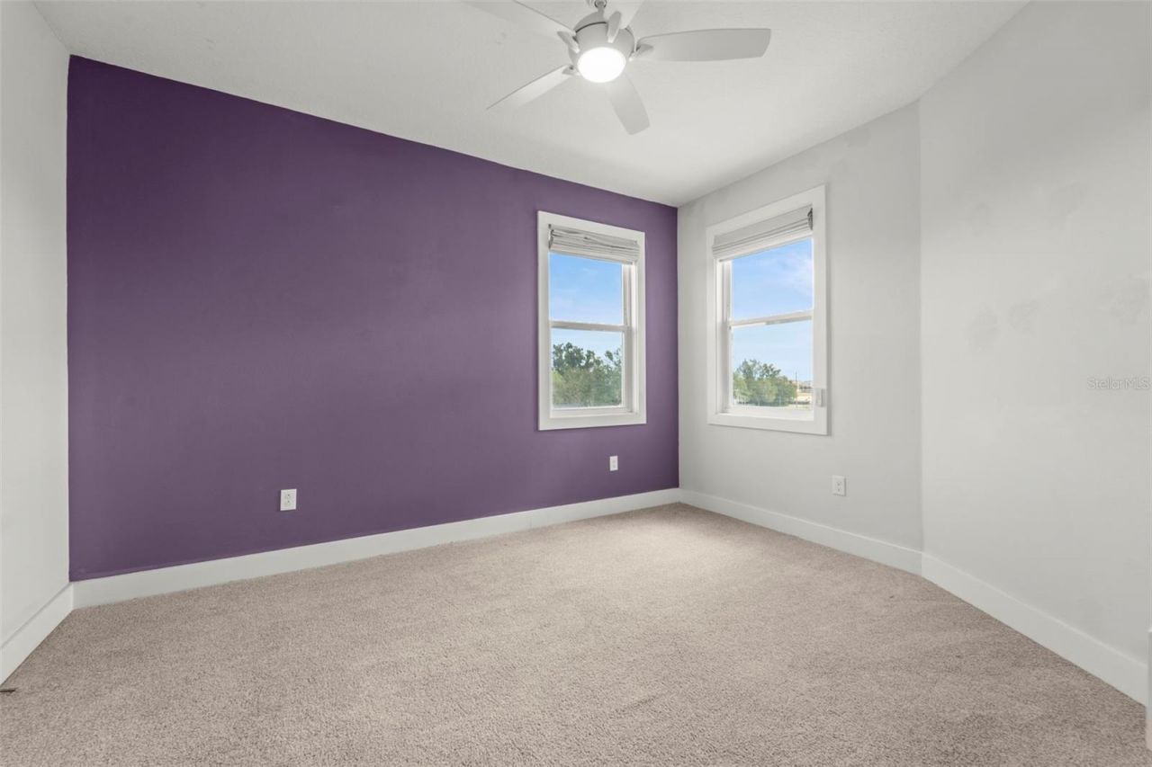 1299 Savona Drive Ne, Saint Petersburg, FL 33702 Photo