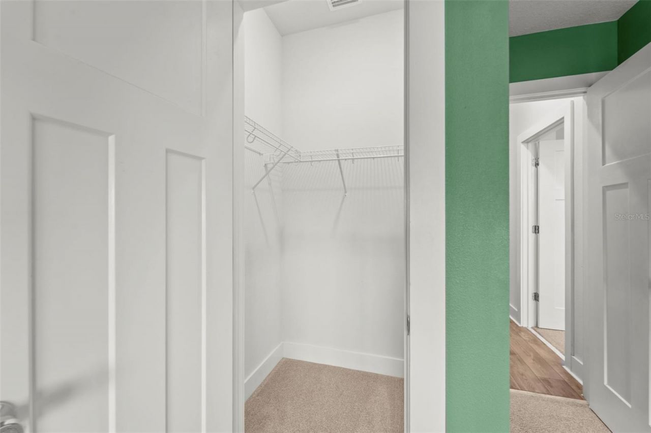 1299 Savona Drive Ne, Saint Petersburg, FL 33702 Photo