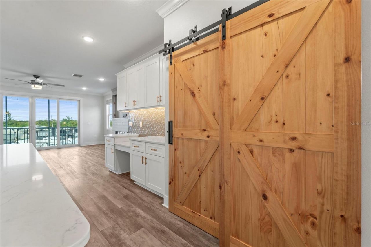 1299 Savona Drive Ne, Saint Petersburg, FL 33702 Photo