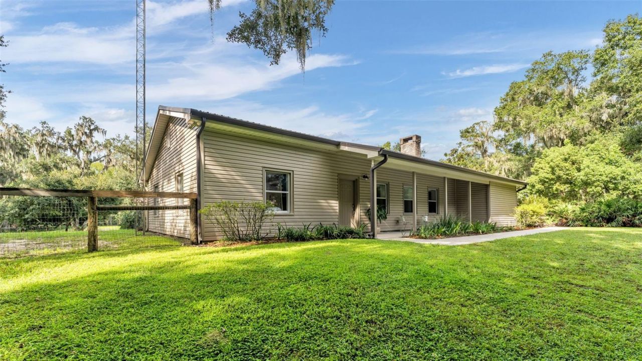 6400 Forestwood Drive E, Lakeland, FL 33811 Photo