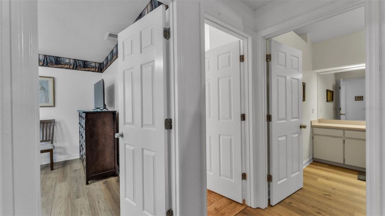 6400 Forestwood Drive E, Lakeland, FL 33811 Photo