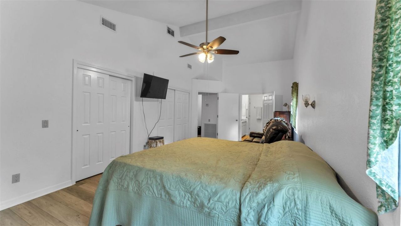 6400 Forestwood Drive E, Lakeland, FL 33811 Photo