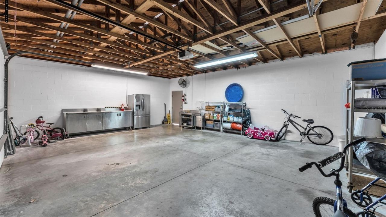 6400 Forestwood Drive E, Lakeland, FL 33811 Photo