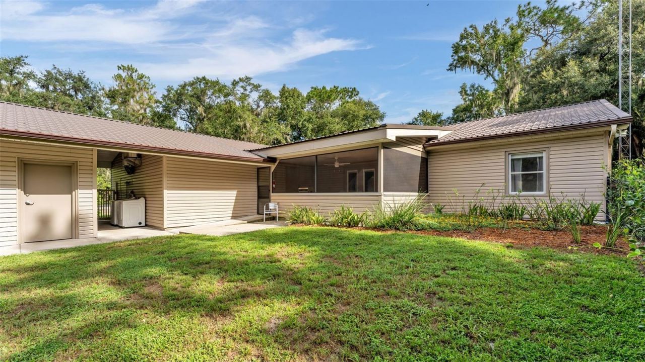 6400 Forestwood Drive E, Lakeland, FL 33811 Photo