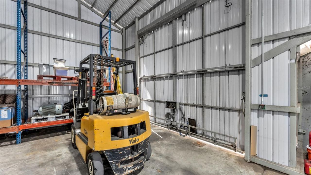 6400 Forestwood Drive E, Lakeland, FL 33811 Photo