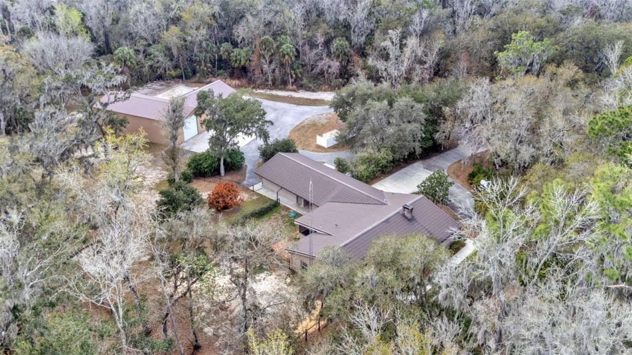 6400 Forestwood Drive E, Lakeland, FL 33811 Photo