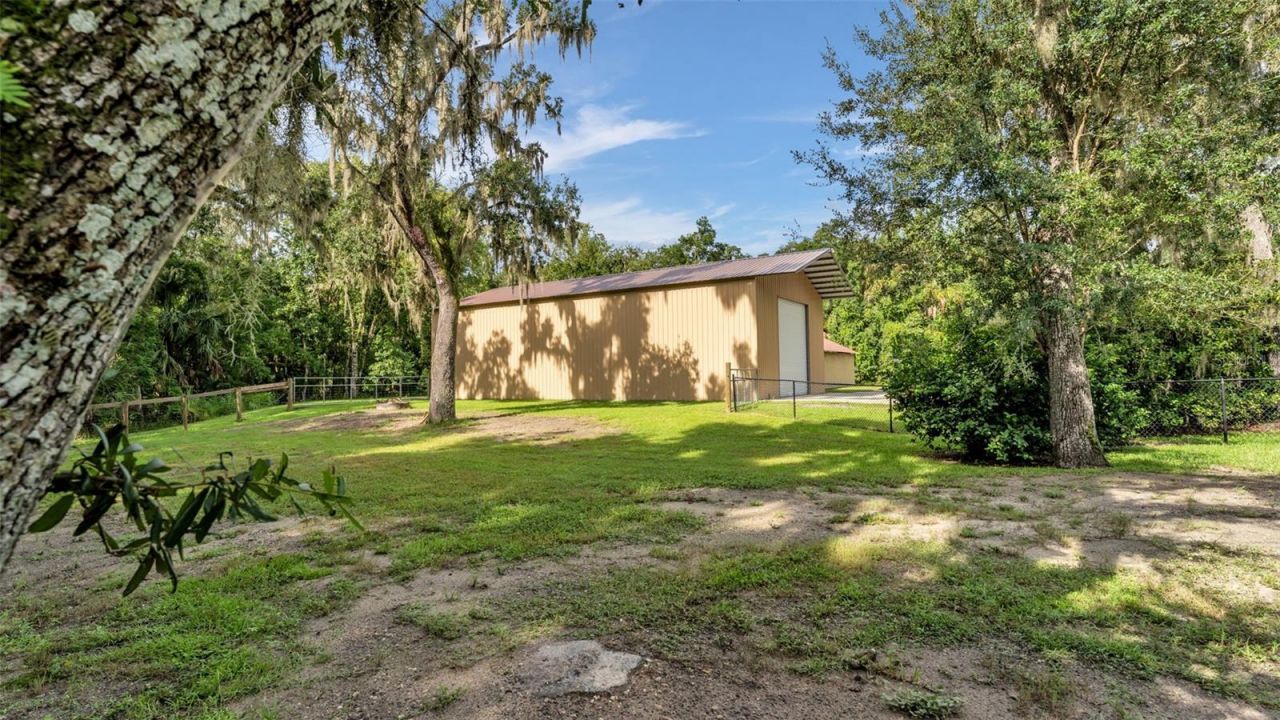 6400 Forestwood Drive E, Lakeland, FL 33811 Photo