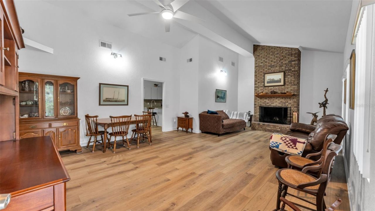 6400 Forestwood Drive E, Lakeland, FL 33811 Photo