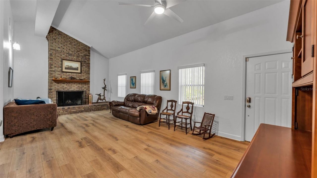 6400 Forestwood Drive E, Lakeland, FL 33811 Photo