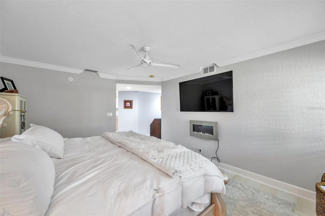 36750 Us Highway 19 N, Unit 27101, Palm Harbor, FL 34684 Photo